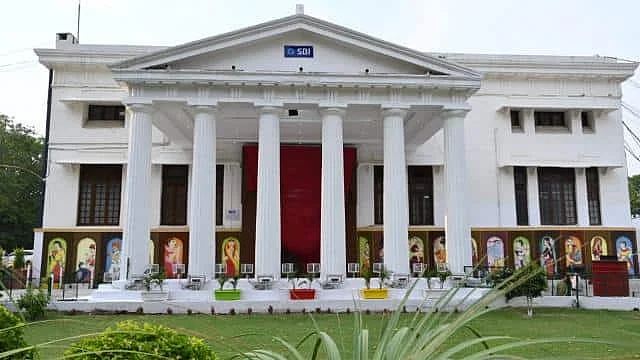तारे वाली कोठी (वर्तमान समय में भारतीय स्टेट बैंक)