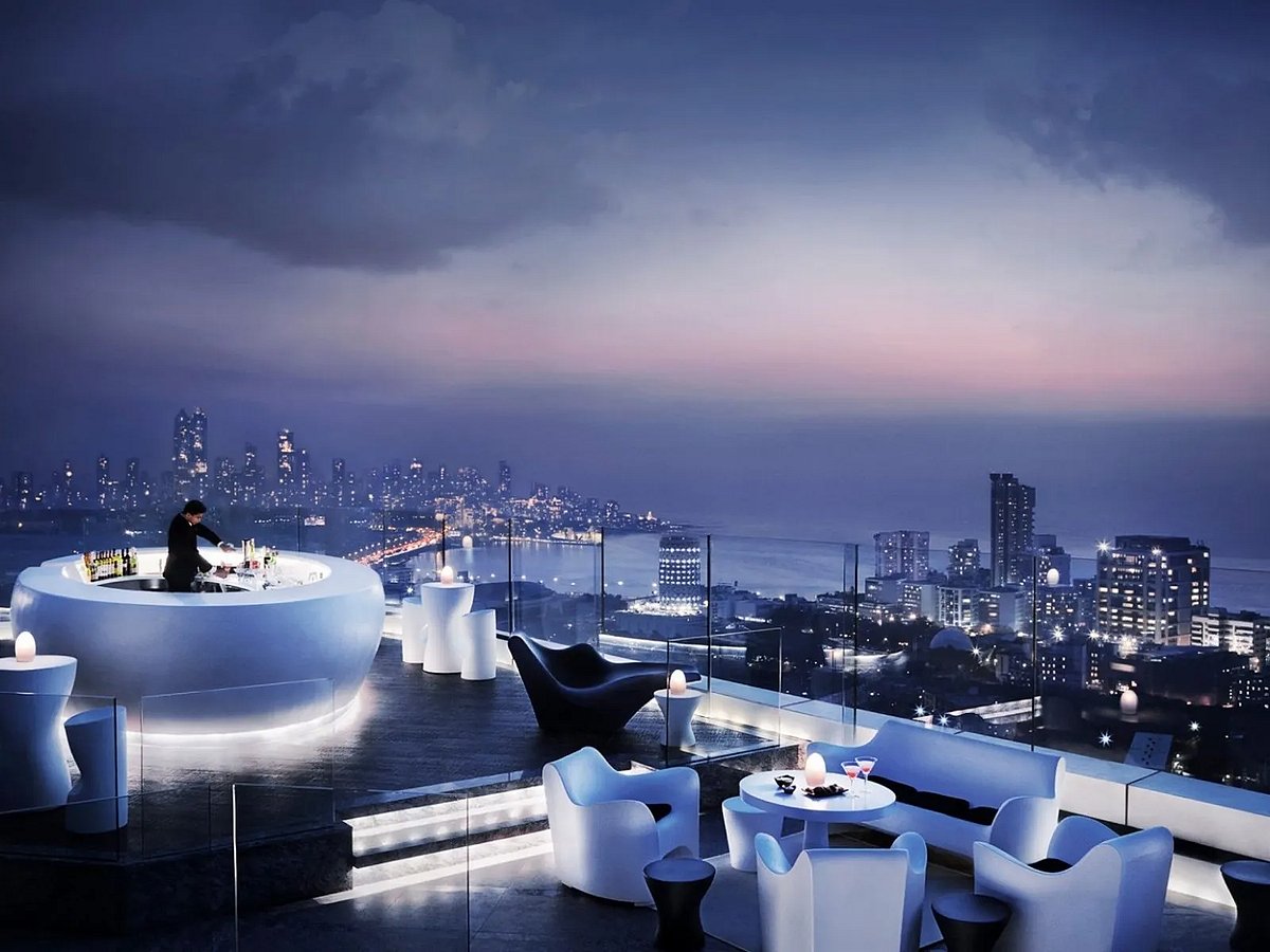 Check out THESE 9 romantic eateries in Mumbai for the perfect first-date experience!