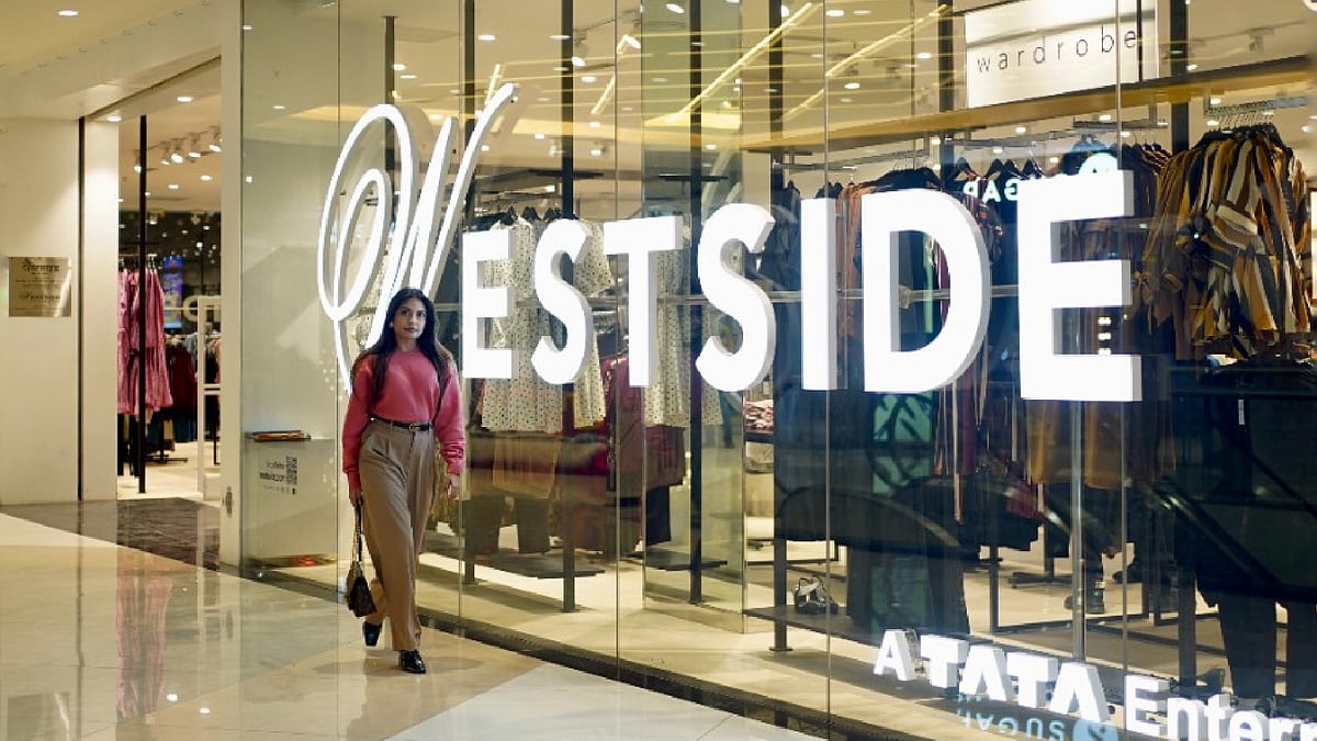 Shalimar Gateway Mall is here to add Merry to your Christmas celebrations in Lucknow!