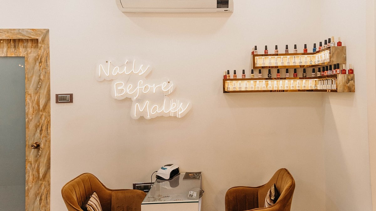 From quirky nail art to pretty extensions, Lucknow's Tanisha Sahni