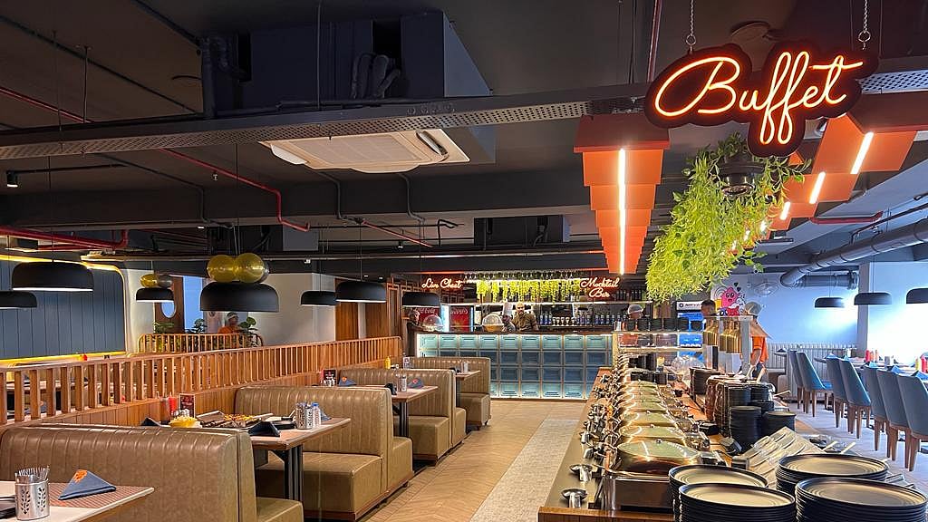 A Year of Flavors Mad Over Grills Ahmedabad's Epic Anniversary Soiree with a Special Treat