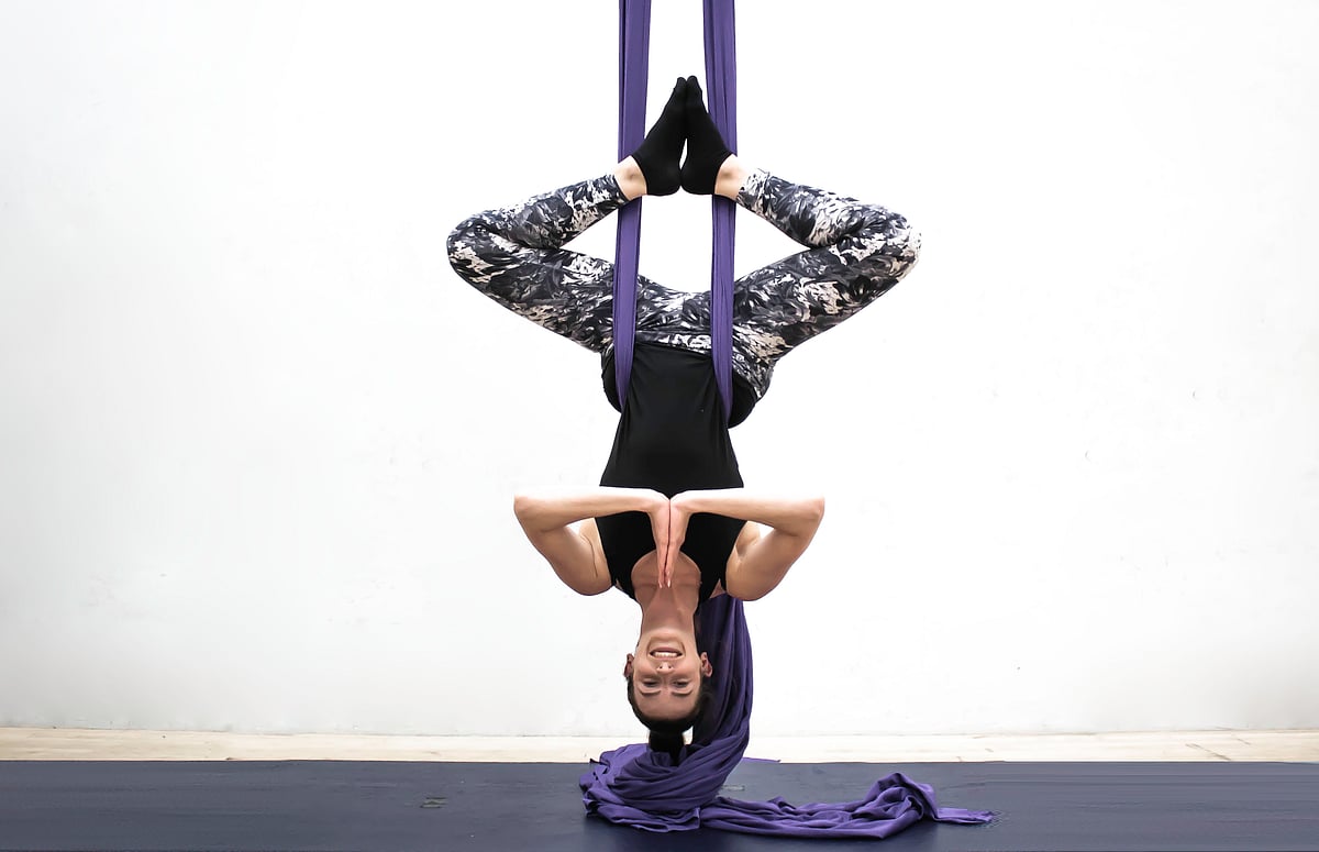 Like working out? Now, LOVE IT with THESE 5 aerial yoga classes in