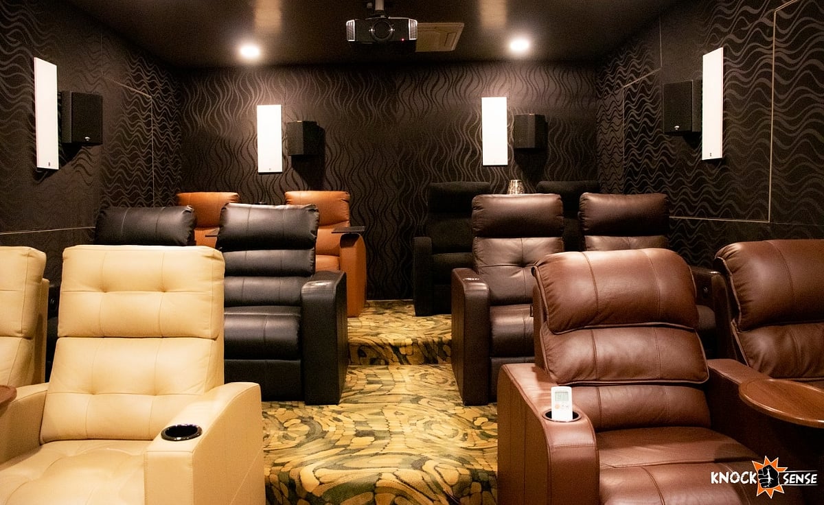 lucknow novelty cinema