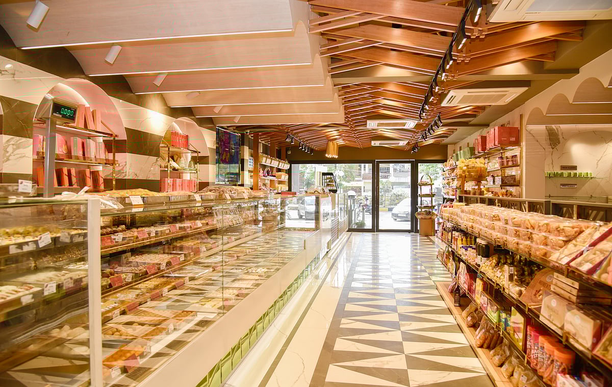 Taste of tradition with a new world charm! Lucknow's Raj Luxmi Sweets