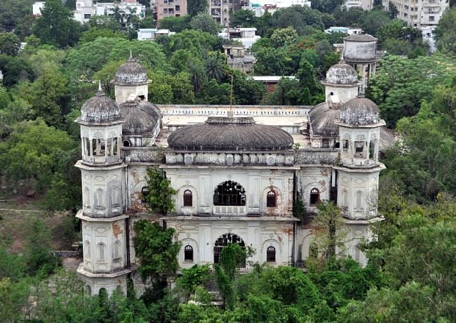 28 Most Famous Monuments in Uttar Pradesh