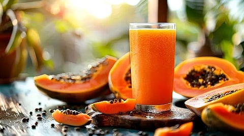 வெறும் வயிற்றில் பப்பாளி ஜூஸ்.. இவ்ளோ நன்மைகள் கிடைக்குதா!