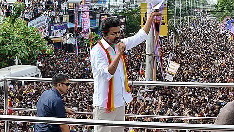 vijay in campaign