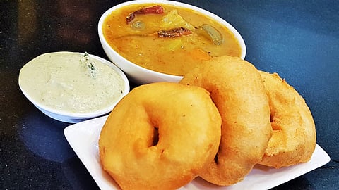 Medu-Vada-Recipe-feature