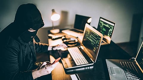 Data theft on smartphone