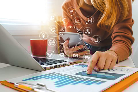how to enhance bussines through social media
