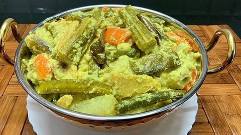 சத்துக்கள் நிறைந்த சிறப்புக் காய்கறிக் கூட்டு, பாரம்பரிய முறைப்படி தயாரிப்பது எப்படி?