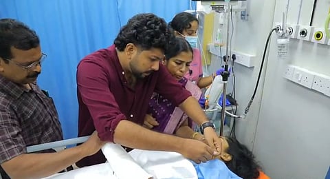 “யாருக்கும் இப்படி ஒரு கல்யாணம் நடக்கக் கூடாது” - ICU-வில் தாலி கட்டிய மணமகன்..  திருமணத்திற்கு முன்பு நடந்த கோர விபத்து!
