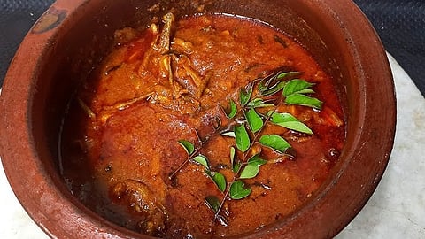 அசல் நெல்லை கருவாட்டுக் குழம்பின் ரகசியம்! சும்மா மணக்க மணக்க சமைப்பது எப்படி?