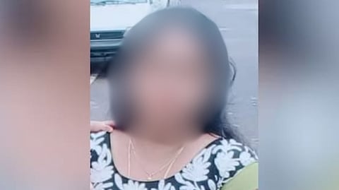 husband killed her wife using gun news in tamil