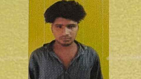 “சரமாரியாக வெட்டிக் கொல்லப்பட்ட ரவுடி” - கீழ்ப்பாக்கம் மருத்துவமனை வளாகத்தில் நடந்த கொடூரம்.. தாக்குதலுக்கு காரணம் கள்ளத்தொடர்பா?