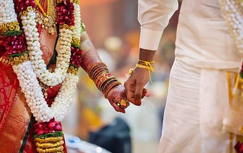 திருமண பொருத்தம் மற்றும் தோஷங்கள்.. மகிழ்ச்சியான இல்லறத்திற்கு ஒரு வழிகாட்டி