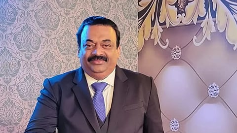 ஐடி ரெய்டு கொடுத்த மரண பயம்? பெங்களூரு கோடீஸ்வரர் அலுவலகத்திலேயே எடுத்த விபரீத முடிவு: திரைக்குப் பின்னால் நடந்தது என்ன?