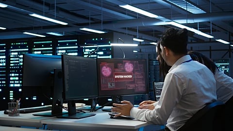 ஐடி துறையில் ஆந்த்ரோபிக் ‘அட்டாக்’: இந்திய மென்பொருள் பங்குகள் கடும் வீழ்ச்சி! ஐடி ஊழியர்களின் எதிர்காலம் கேள்விக்குறியா? முழு விவரம்!