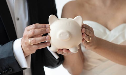 இல்லறம் இனிதாக அமைய.. கல்யாணமான கையோடு தம்பதிகள் செய்ய வேண்டிய அந்த ஒரு முதலீடு எது தெரியுமா?