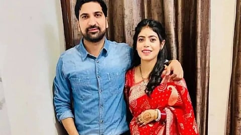 காதலர் தின கொண்டாட்டம் முடிந்த சில மணி நேரங்களில்.. கர்ப்பிணி மனைவி படுகொலை: ஆடிட்டர் கணவனின் கொடூர முகம்!