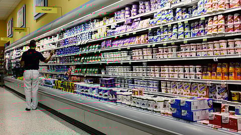 உங்களை நீங்களே ஏமாற்றிக்கொள்கிறீர்களா? தர்க்கமே இல்லாத முடிவுகளை நாம் எடுப்பது ஏன்? மூளையின் ரகசிய முடிச்சுகளை அவிழ்க்கும் 'Behavioral Economics'!