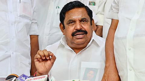 ஒவ்வொரு குடும்பத்துக்கும் 10 ஆயிரம் கருணைத் தொகை! - எடப்பாடி பழனிசாமி அதிரடி வாக்குறுதிகள்