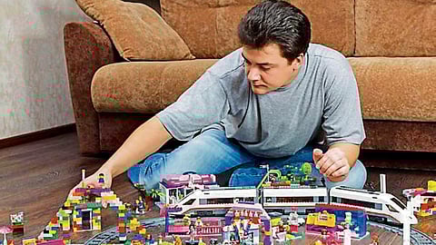 ஸ்ட்ரெஸ்ஸை குறைக்க உதவும் 'Kidulting' கலாச்சாரம்.. மாறும் உலக வர்த்தகம்!