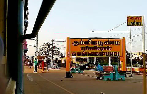 கும்மிடிப்பூண்டி கோட்டையை தகர்க்கப்போகும் 'மெகா' கூட்டணி எது? ஓர் அதிரடி கள ஆய்வு!