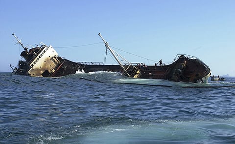 இந்தியாவின் வாசல் வரை வந்த போர்.. இலங்கை அருகே மூழ்கடிக்கப்பட்ட ஈரான் கப்பல் - இந்தியாவுக்குக் காத்திருக்கும் விபரீத ஆபத்து என்ன?