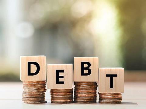 கழுத்தை நெரிக்கும் கடன் தொல்லையா? நிம்மதியா தூங்கி வருஷக்கணக்கு ஆச்சா? இதோ கடனில் இருந்து தப்பிக்க 5 சூப்பர் வழிகள்!