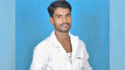 “சிறுவனுக்கு நடந்த பாலியல் தொல்லை” - கால்பந்து பயிற்சியாளர் தூக்கிட்டு தற்கொலை… போட்டிக்கு சென்ற போது நடந்தது என்ன? 