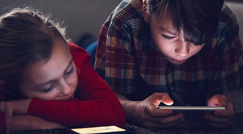 addicted to mobile phones