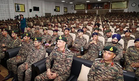 Indian Army personnel