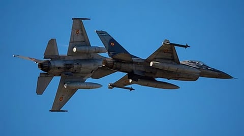 US forces trapped in Iran