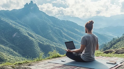 உங்க போன் உங்களை அடிமையாக்குதா? இந்த 'டிஜிட்டல் டிடாக்ஸ்' மேஜிக் தெரிஞ்சா உங்க லைஃப் வேற லெவல்ல இருக்கும்!