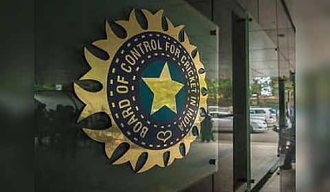 BCCI to use young players in two T20 matches to be held simultaneously