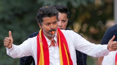 “முதல்வர் அண்ணா..இன்று  சொன்னதே செஞ்சுடீங்க நா” - அடுத்தடுத்து குவியும் பாராட்டுக்கள்.. விஜய்யின் வெற்றியை வரவேற்கும் திரையுலகம்!