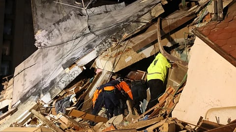 earthquakes struck