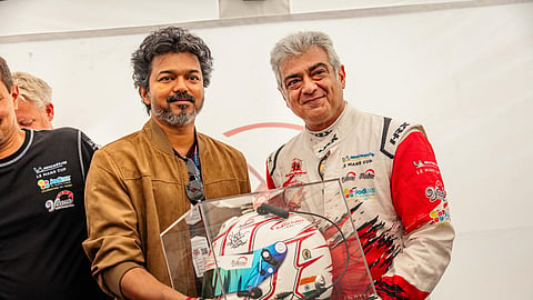 "எனது அன்பான சகோதரர் அஜித்துக்கு.." - லண்டனில் CM விஜய் கொடுத்த பரிசு என்ன?