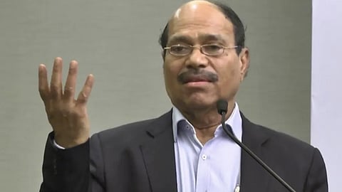 சிறுமிகளுக்கு பரிசு கொடுப்பதாக பாலியல் வன்கொடுமை.. “37 வருடங்களுக்கு பின் பெண் வாக்குமூலம்” - வீரமணி வழக்கில் புதிய ஆதாரம்!