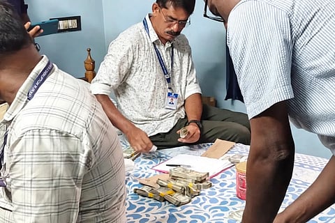 Kerala GST Officer Vigilance Raid