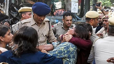 Jantar Mantar Women Journalists Complaint