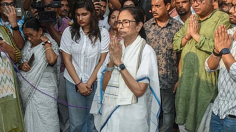 Mamata Banerjee TMC 15 Day Deadline