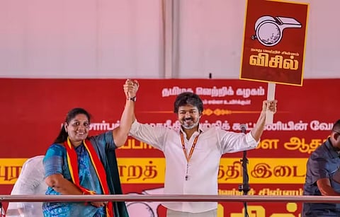 “இதை எதிர்பார்க்கலைல!.. தாராபுரத்தில் ட்விஸ்ட் கொடுத்த தவெக” - மீண்டும் மகுடம் சூடுவரா சத்தியபாமா?