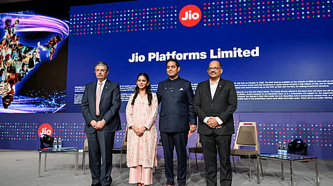 திறந்த சில நிமிடங்களிலேயே குவிந்த முதலீட்டாளர்கள்! ஜியோ IPO-வில் நிறுவனங்களின் அதிரடி ஆர்வம்