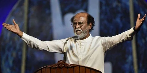 மீண்டும் அரசியல்..? புதிய நிர்வாகிகளை சந்திக்கிறார் ரஜினி...