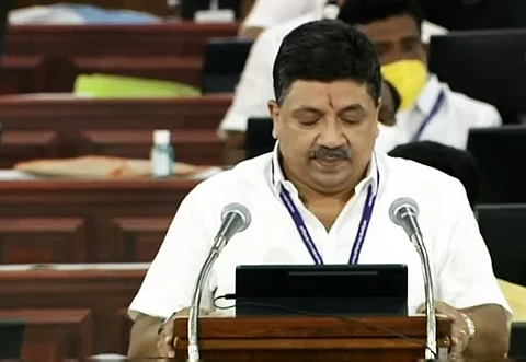 ஒன்றிய அரசு என்று அழைப்பதற்கு நிதி அமைச்சர் பழனிவேல் தியாகராஜன் சட்ட பேரவையில் விளக்கம்...