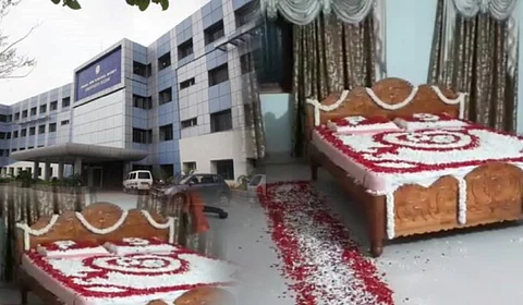 முதலிரவு மாளிகையாக மாறிய பல்கலைக்கழகம்...