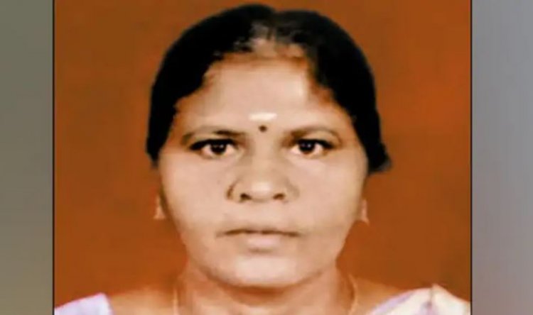 மாவில் மர்மம்....கிரைண்டரில் மாவு அரைத்து கொண்டிருந்த பெண் திடீர் மரணம்!
