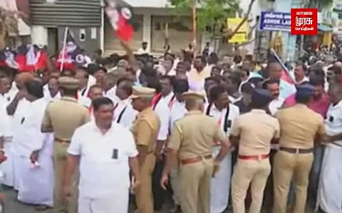 சம்பத் மீதான வழக்கு...திடீரென போராட்டத்தில் குதித்த அதிமுகவினர் ...பரபரப்பான கடலூர்..!